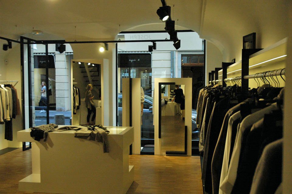 STUDIO COD - Arnaud Trimaille - Architecture d'Intérieur et Décoration Showroom - Magasin Joseph / AC17