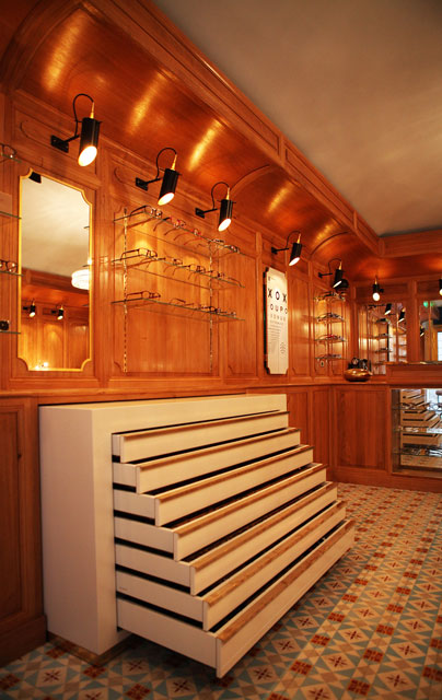 STUDIO COD - Arnaud Trimaille - Architecture d'Intérieur - Rénovation Opticien ENTRE VUES Lyon